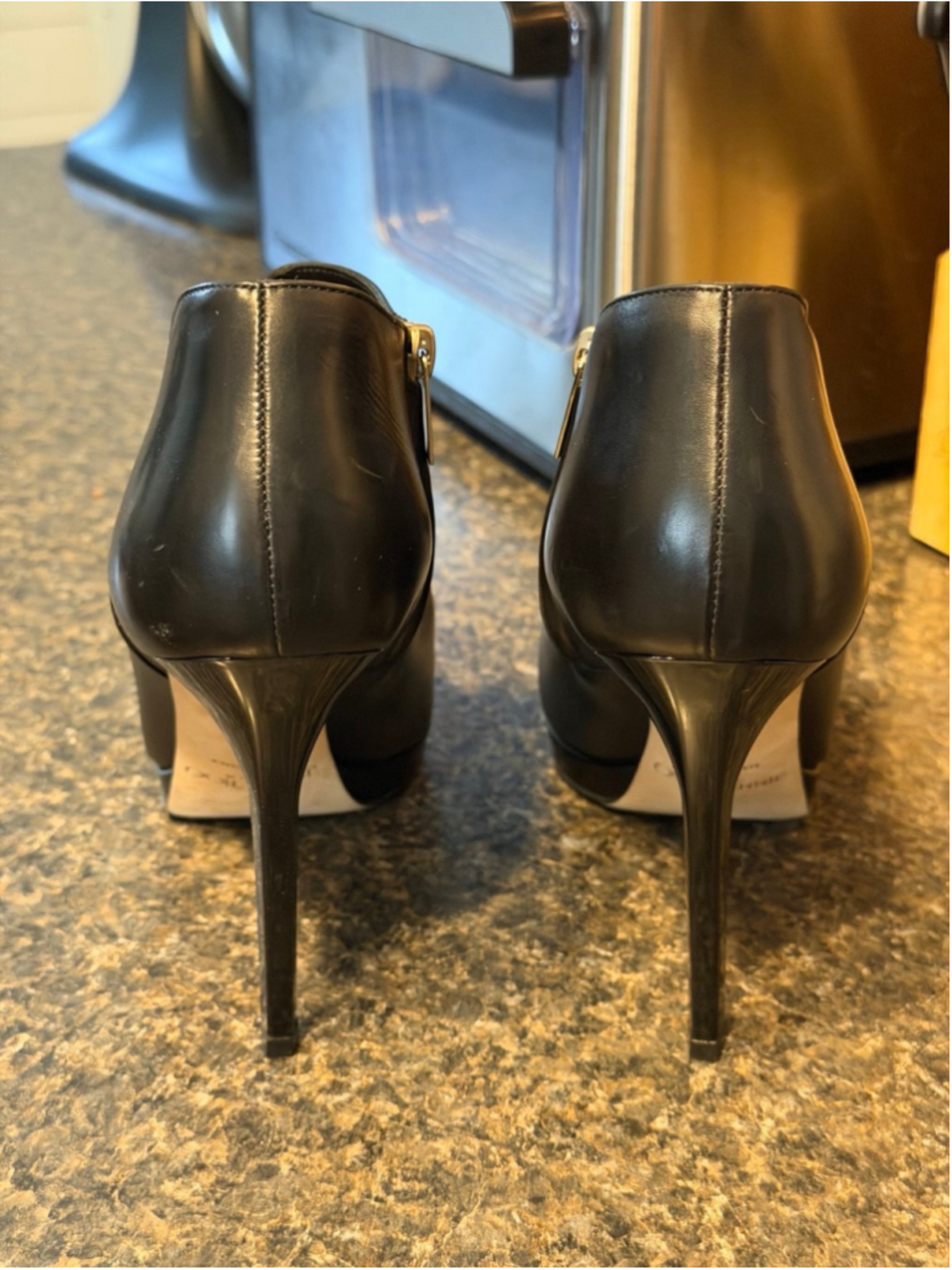 Jimmy Choo Lindsay 100 Black Leather Pointed Toe Ankle Booties Size 10 - Picture 4 of 12